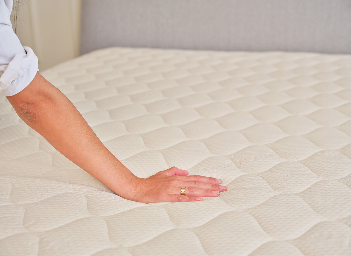 Organic Natural Latex vs. Memory Foam Mattress: Which is Better?