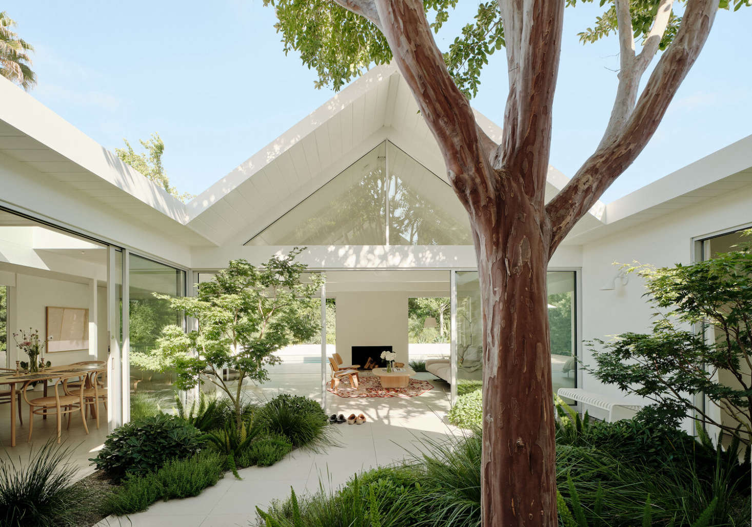 Eichler home. image credit: Remodelista