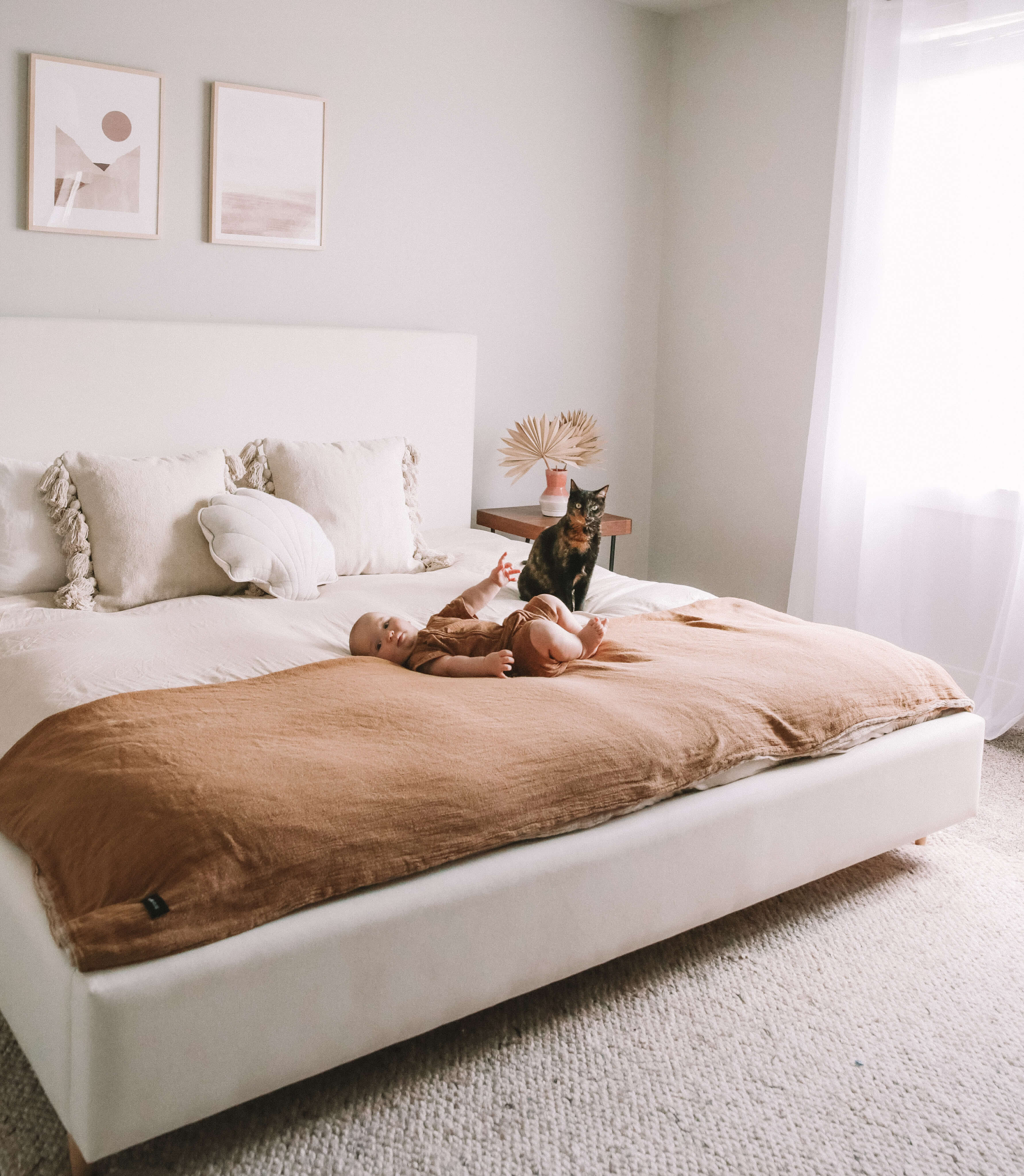 IRL: Bramo Bed in cream fabric