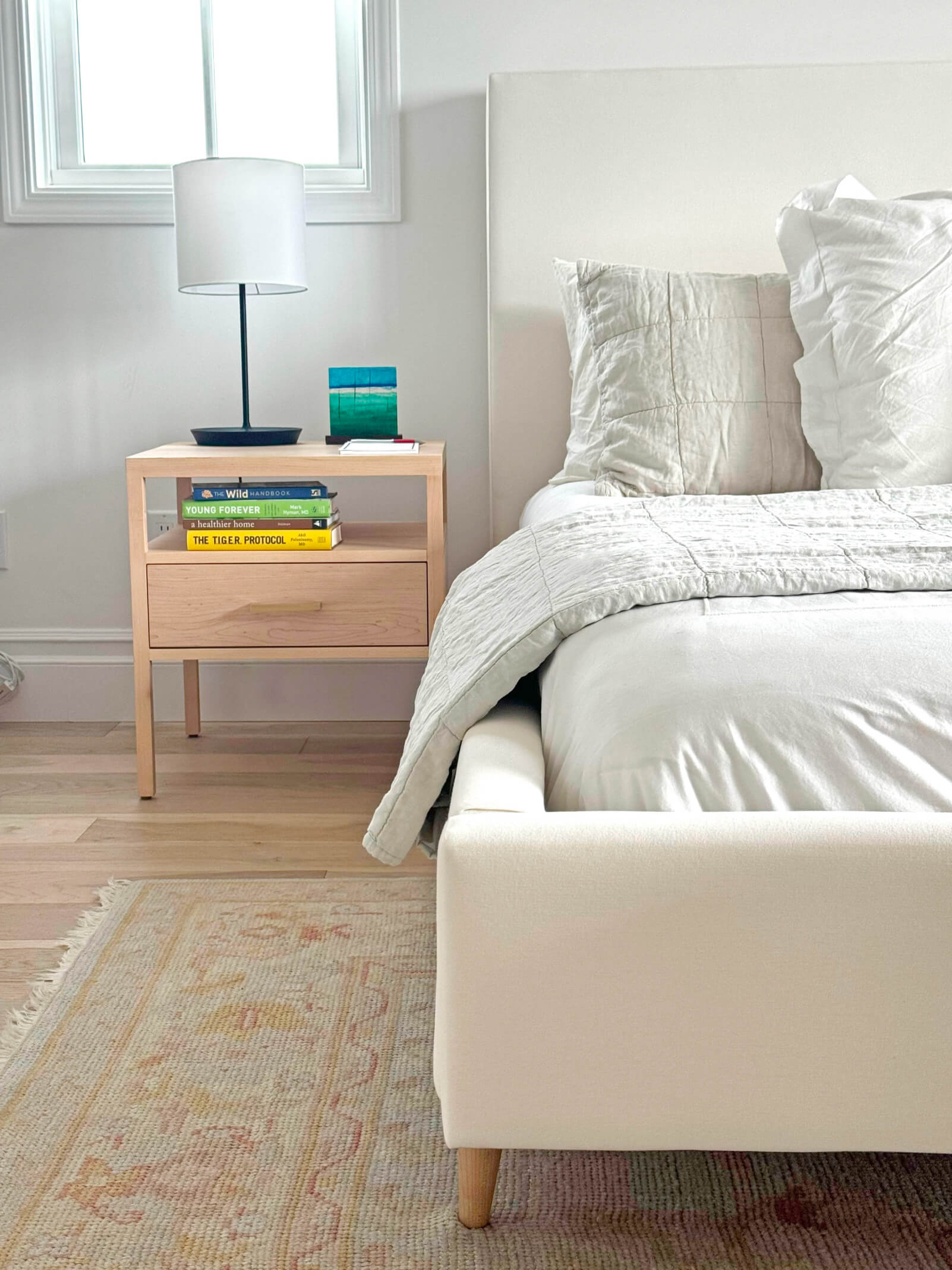 IRL: Bramo Bed in cream fabric
