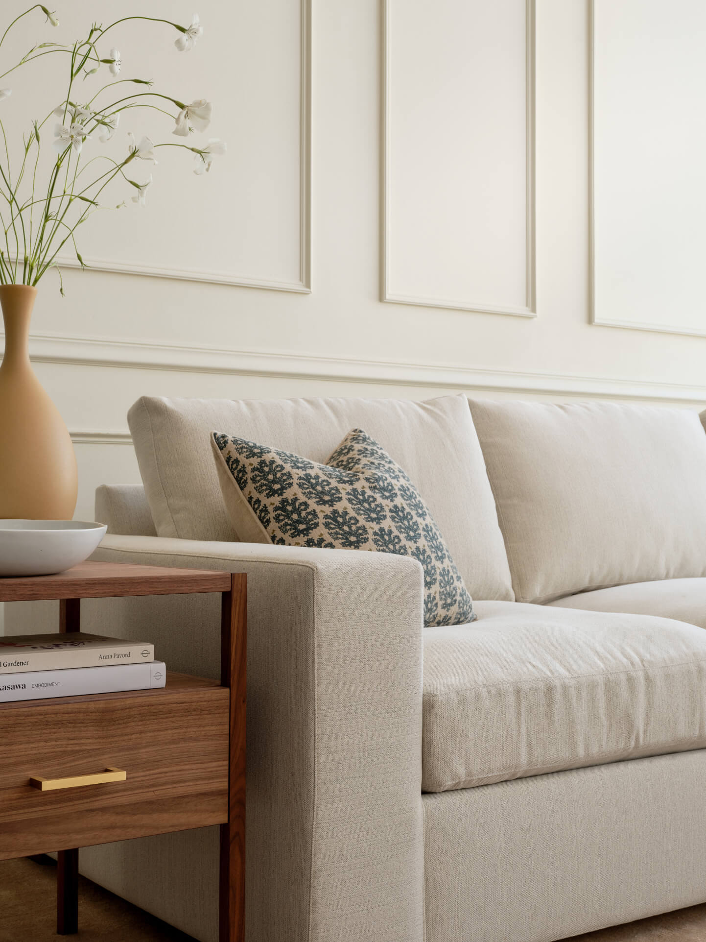 IRL: Rio Grand Corner Sectional in Elder Snow fabric