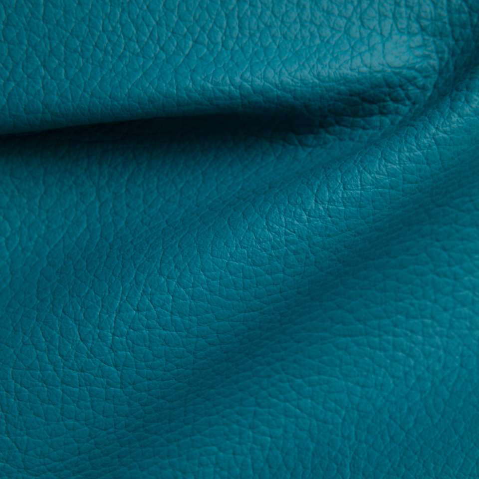 Tomo Riviera Leather