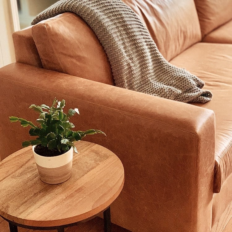 Choosing Leather v. Fabric Upholstery