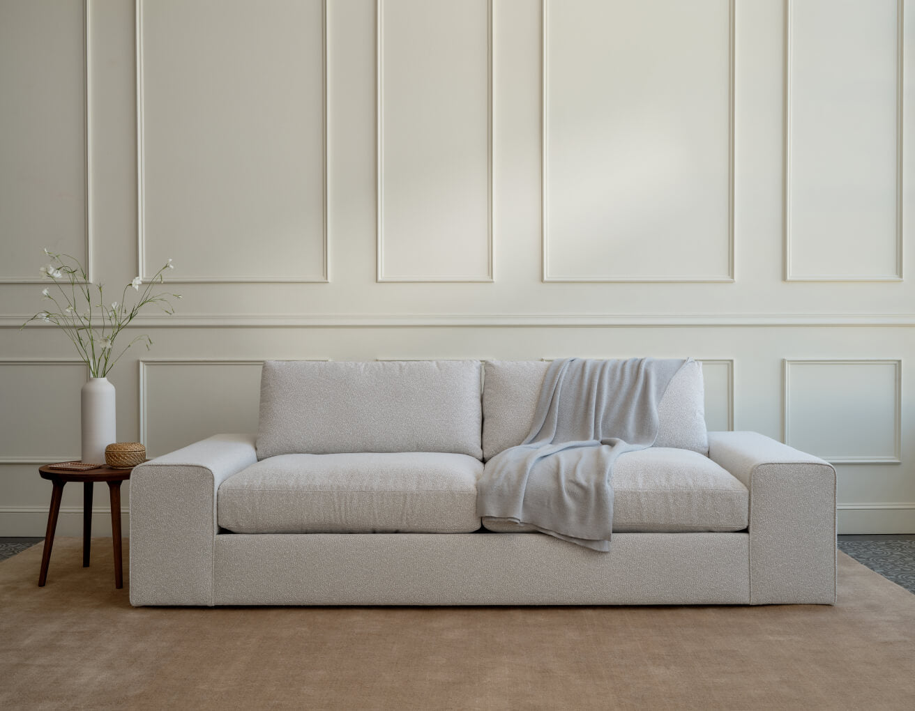 IRL: Blumen Sofa in Poplar Boucle Vanilla Fabric