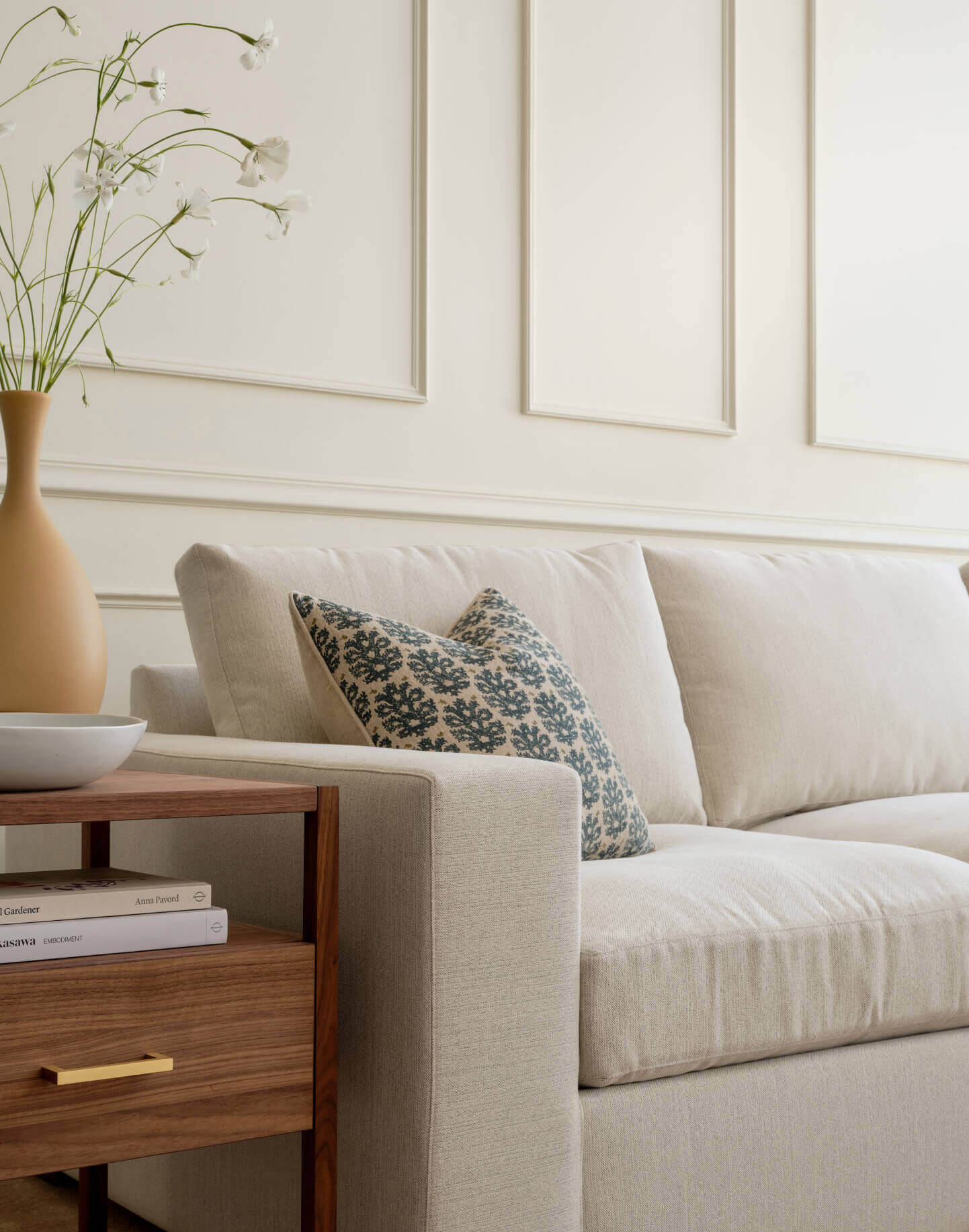 IRL: Rio Grand Corner Sectional in Elder Snow fabric