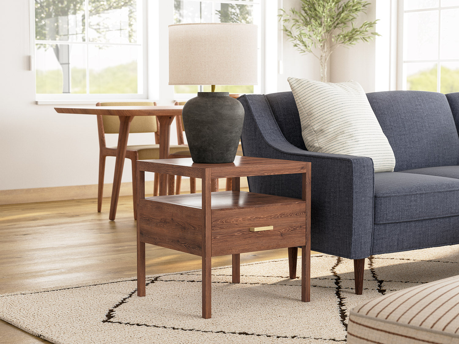 Palder Side Table in Walnut